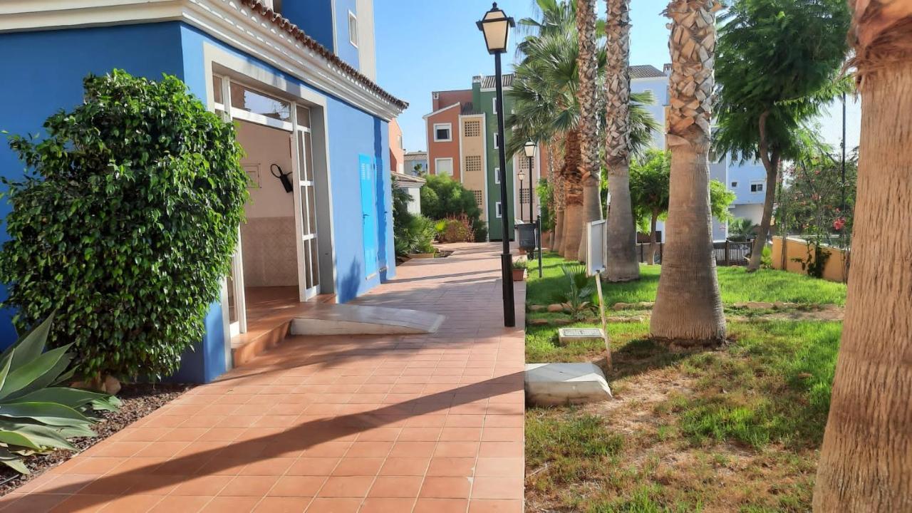 موتيكْتْساميل Appartement Alicante Golf Bonalba Avec Piscine المظهر الخارجي الصورة