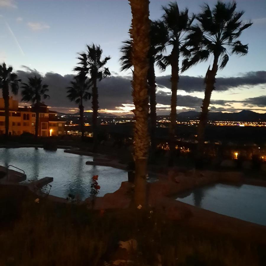 موتيكْتْساميل Appartement Alicante Golf Bonalba Avec Piscine المظهر الخارجي الصورة